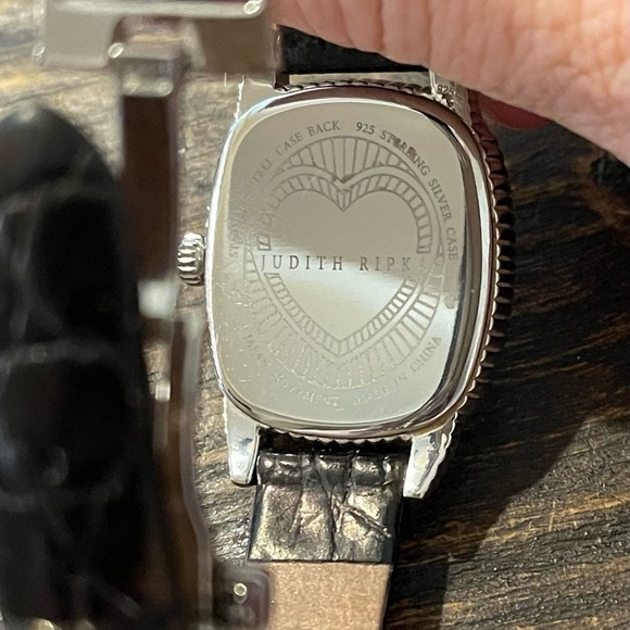 MINT Judith Ripka Sterl Silver Quartz Watch w/Cabachon Crown - Picture 6 of 6